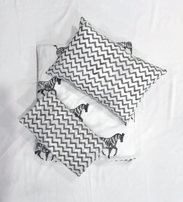 crib bedding set